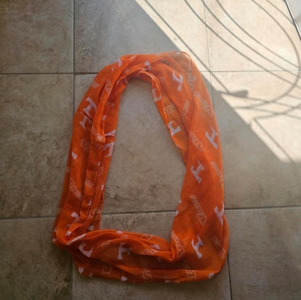 Tennesse VOLS Infinity Scarf